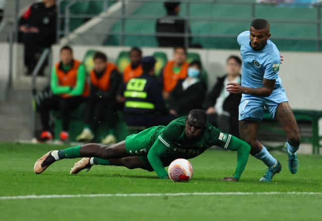 返水活动-国安变阵又变人没变出胜利 进攻乏力该如何解决？